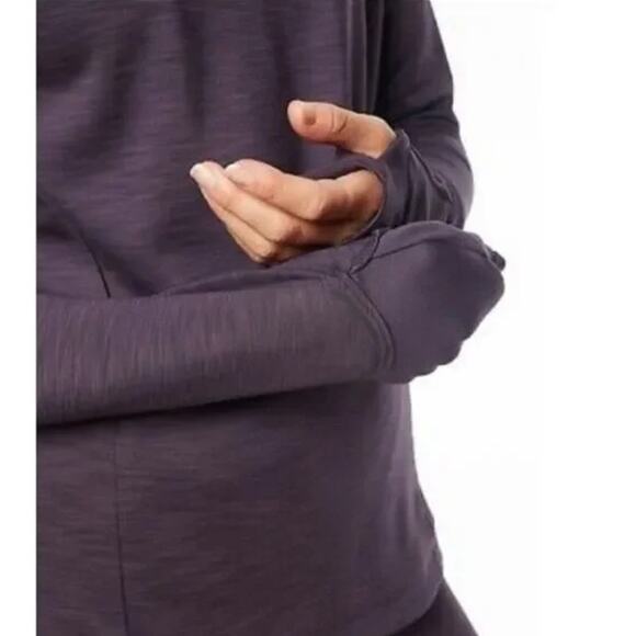 Athleta Black Tech Bootcamp Hoodie XS Pullover Sweatshirt Jacket Thumbholes EUC - Picture 5 of 12